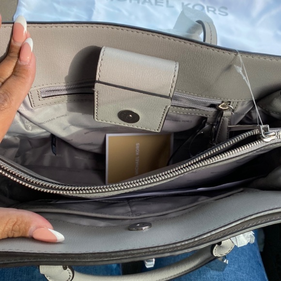 Michael Kors NWT - Picture 3 of 5